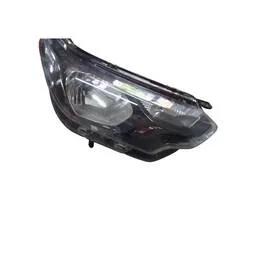 Farol Direito Strada 2020/ Sem Led DETALHE 