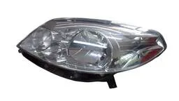 Farol Esquerdo Sandero 2012 2013 a 2014 RECUPERADO 